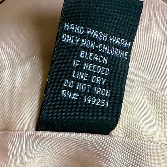 Women's Baccini Petite Medium Metallic Rose Gold Faux Leather Moto Jacket - Picture 6 of 6